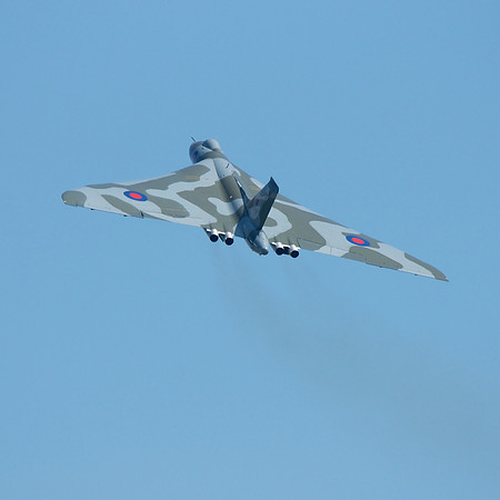 Avro Vulcan XH558