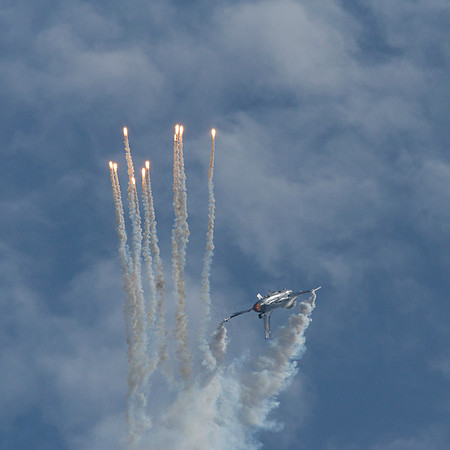 Belgian Air Component F16 flares